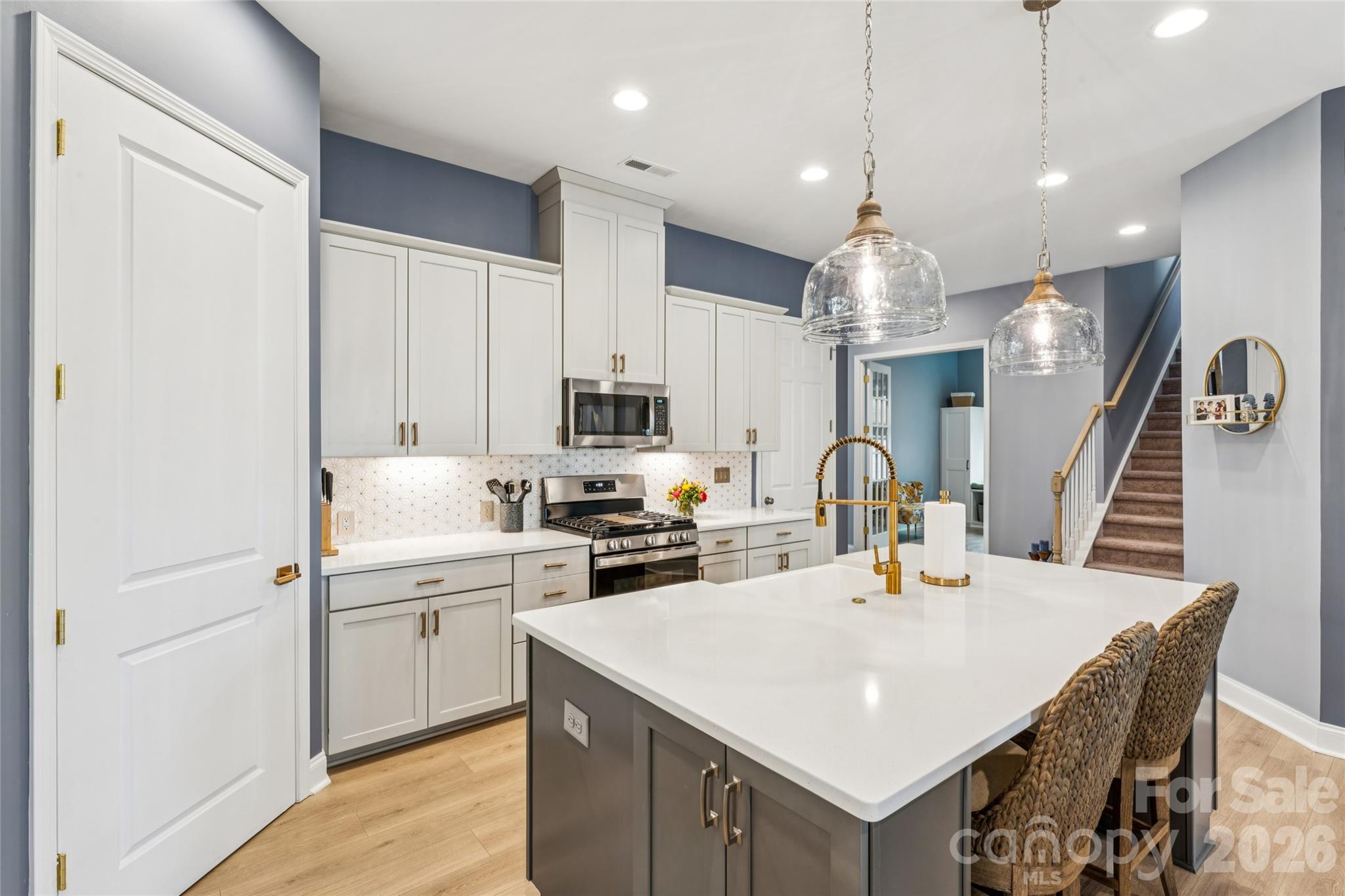 17134 Sand Bank Road Charlotte, NC 28278 - Photo 4 of 42