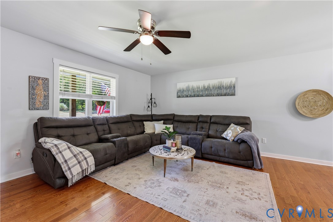 1573 Dogwood Road Powhatan, VA 23139 - Photo 8 of 35
