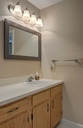 $699,500 | 20 Shadow Land Road, Alstead, NH 03602