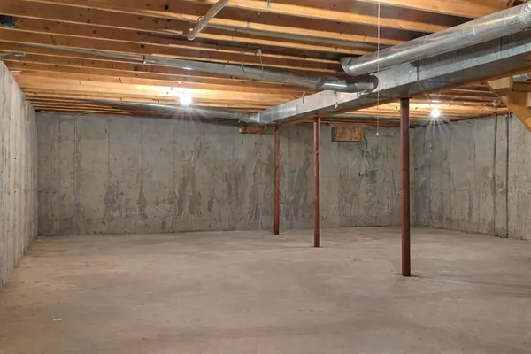 $699,500 | 20 Shadow Land Road, Alstead, NH 03602