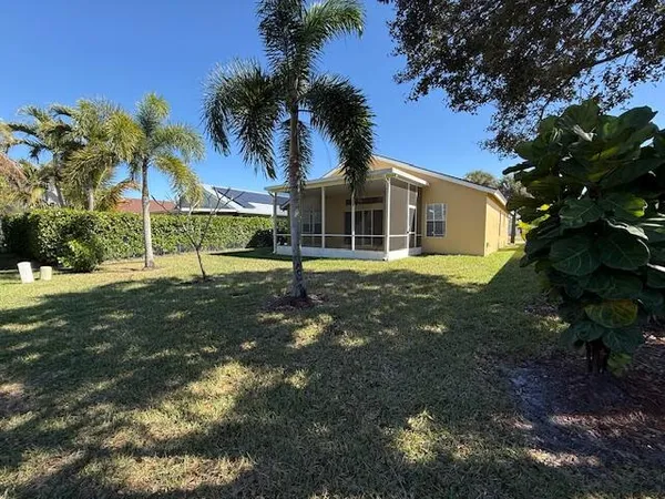 $449,900 | 8998 Southwest Bonneville Drive, Stuart, FL 34997