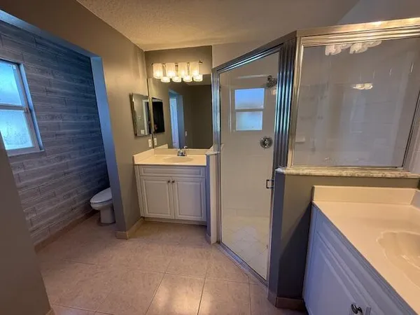 $449,900 | 8998 Southwest Bonneville Drive, Stuart, FL 34997