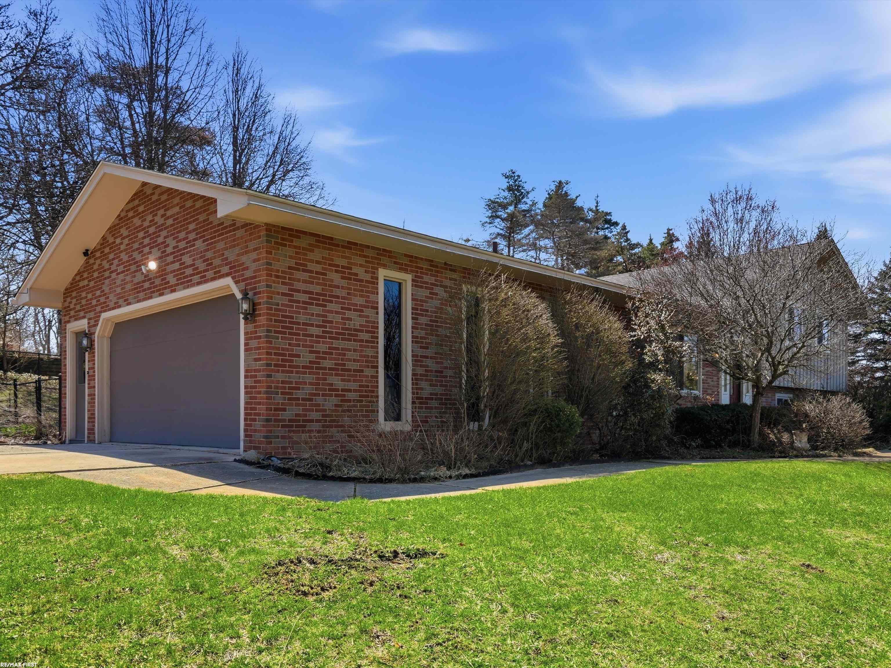 85 Whims Lane Rochester, MI 48306 - Photo 43 of 60