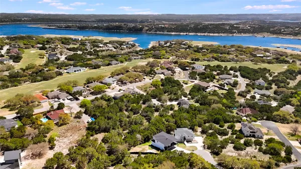 $650,000 | 20800 Jones Cove, Lago Vista, TX 78645