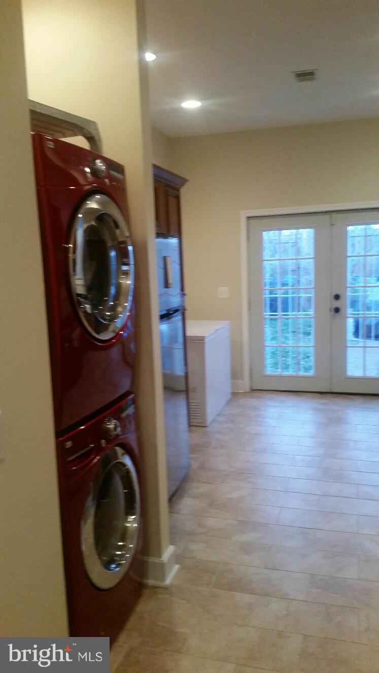 1405 Montello Avenue Northeast Washington, DC 20002 - Photo 10 of 21 Kitchen3_WD