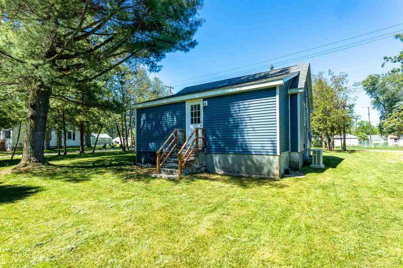 7033 Emerson Road Lexington, MI 48450 - Photo 7 of 36