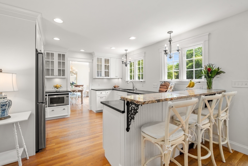 39 Manton Road Swampscott, MA 01907 - Photo 13 of 35 Gallery Image 13