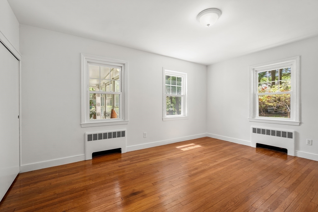 39 Manton Road Swampscott, MA 01907 - Photo 18 of 35 Gallery Image 18