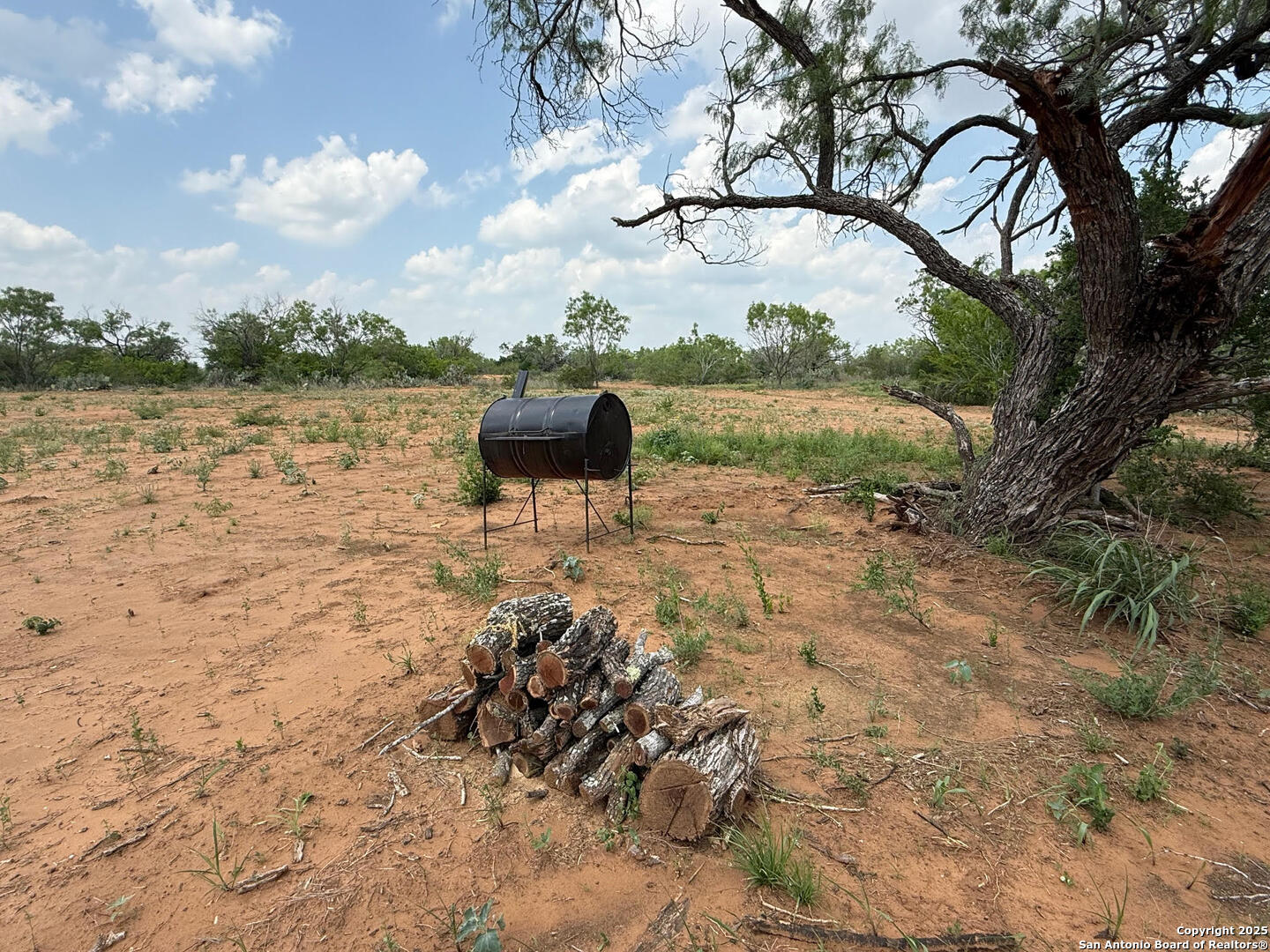 2 Fm 140 Bigfoot, TX 78005 - Photo 5 of 8