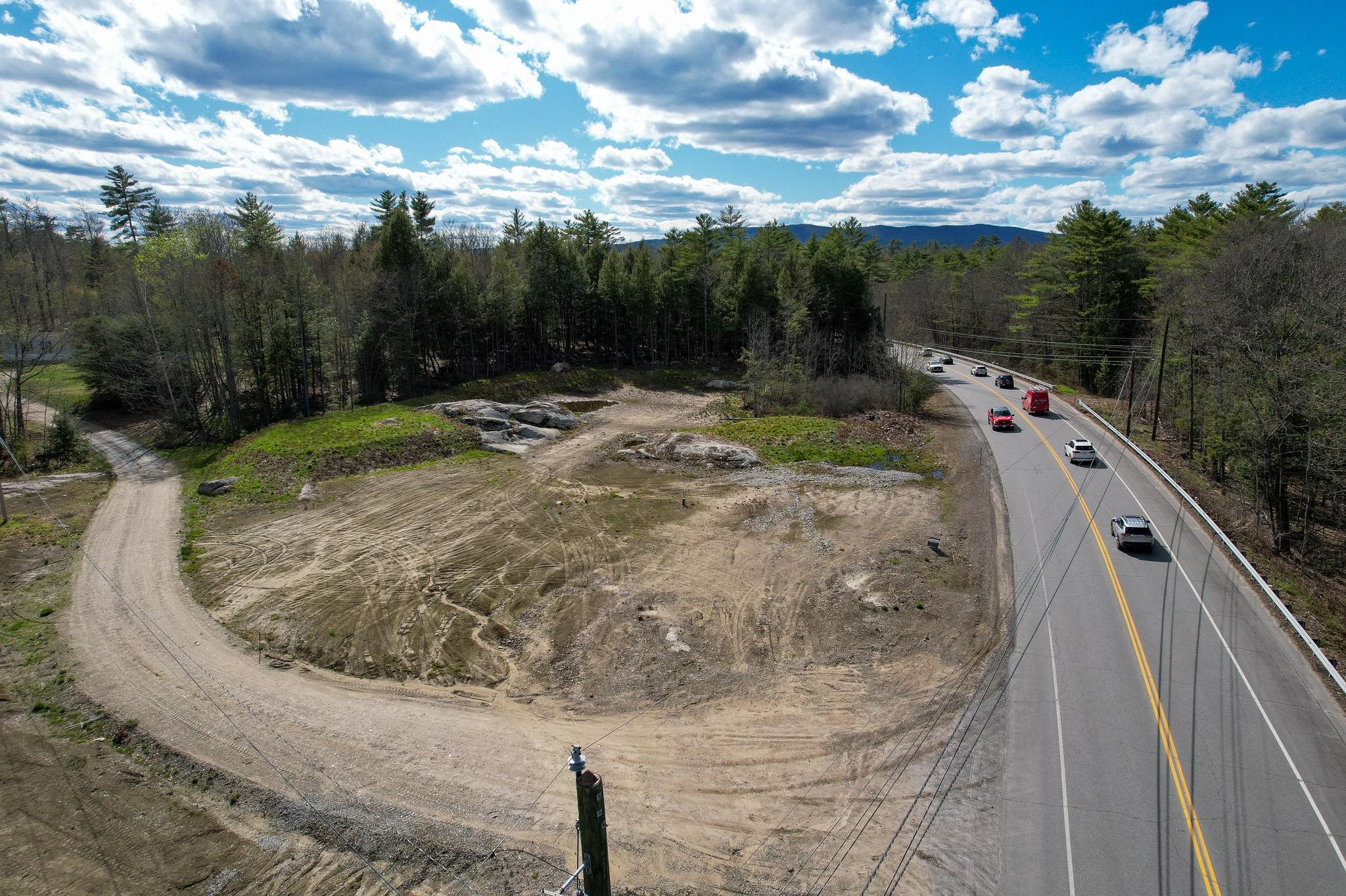 571 Highway 104 New Hampton, NH 03256 - Photo 4 of 40