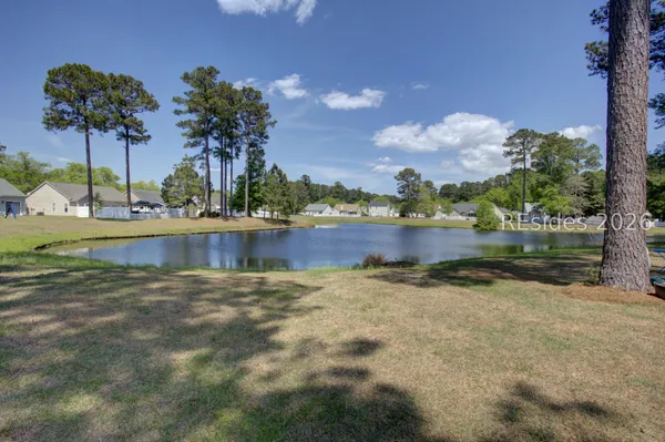 $409,000 | 11 Wiregrass Way, Bluffton, SC 29910