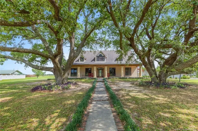 $599,000 | 8886 Martin Roy Road, Jennings, LA 70546