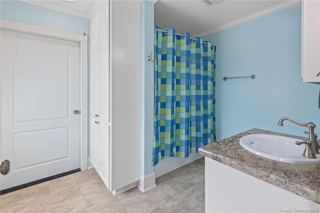 8886 Martin Roy Road Jennings, LA 70546 - Photo 22 of 33