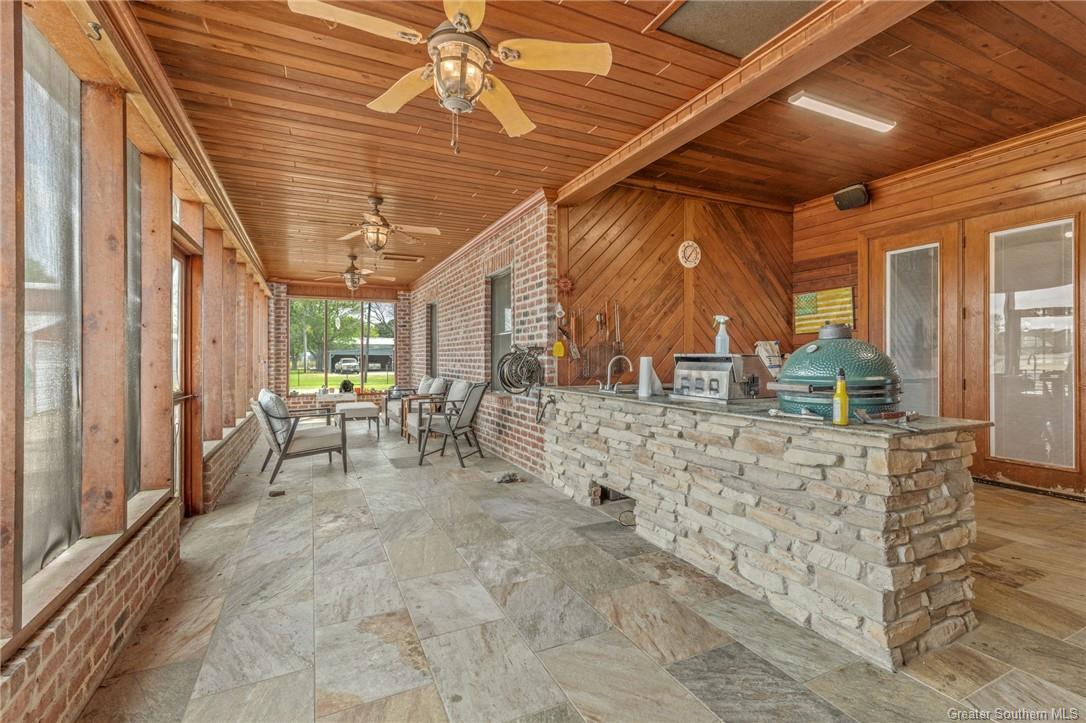 8886 Martin Roy Road Jennings, LA 70546 - Photo 23 of 33