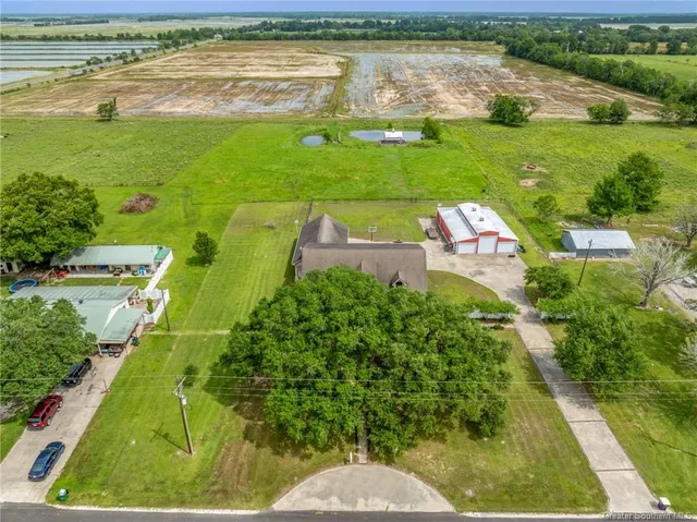 $599,000 | 8886 Martin Roy Road, Jennings, LA 70546