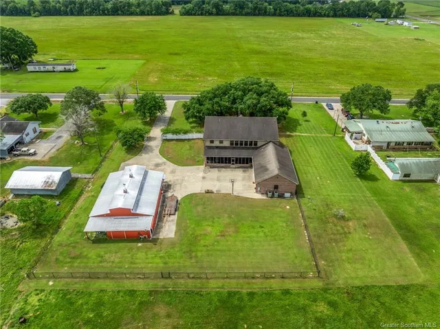 $599,000 | 8886 Martin Roy Road, Jennings, LA 70546
