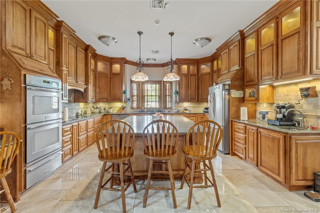 8886 Martin Roy Road Jennings, LA 70546 - Photo 5 of 33