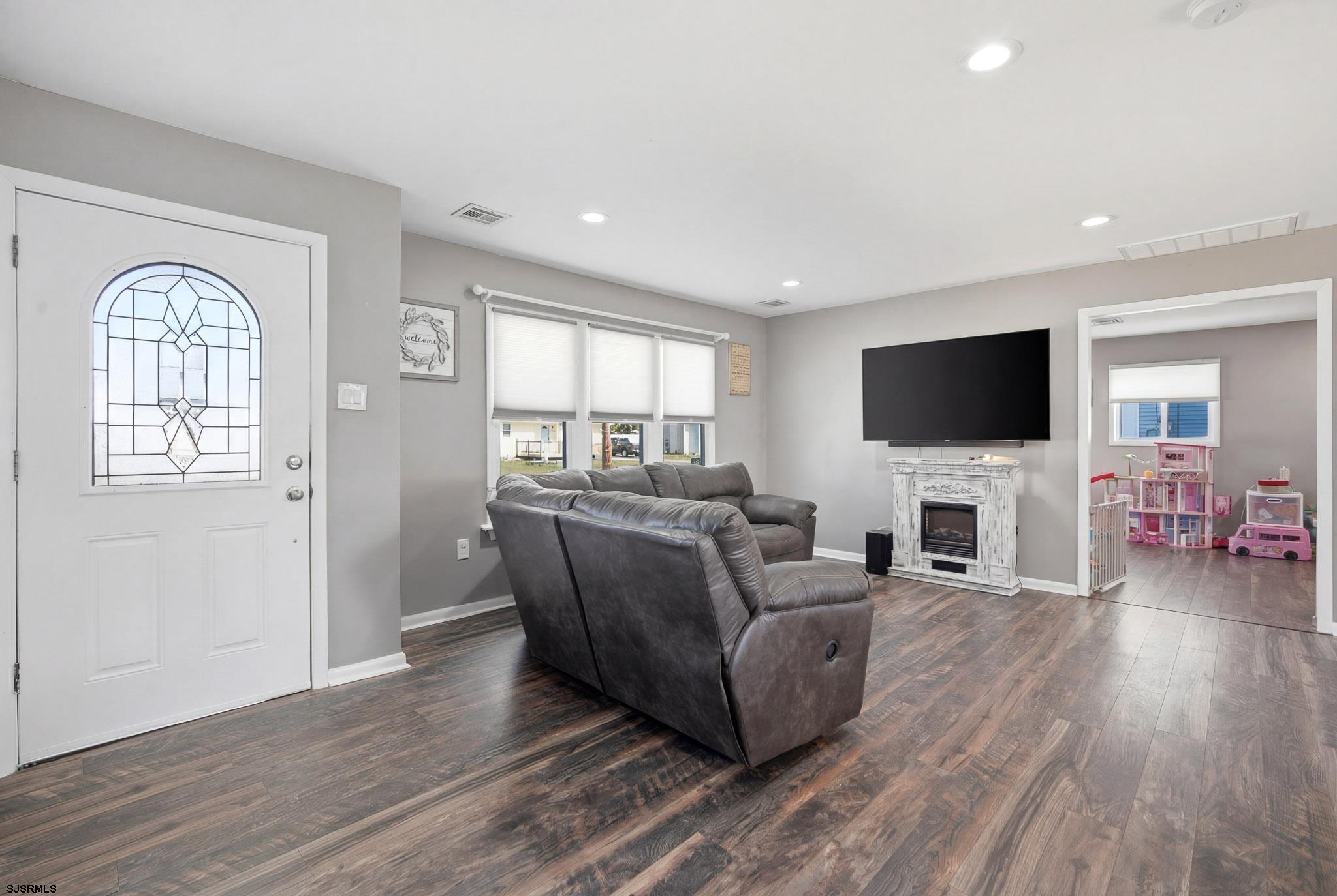 17 Princeton Road Somers Point, NJ 08244 - Photo 13 of 24