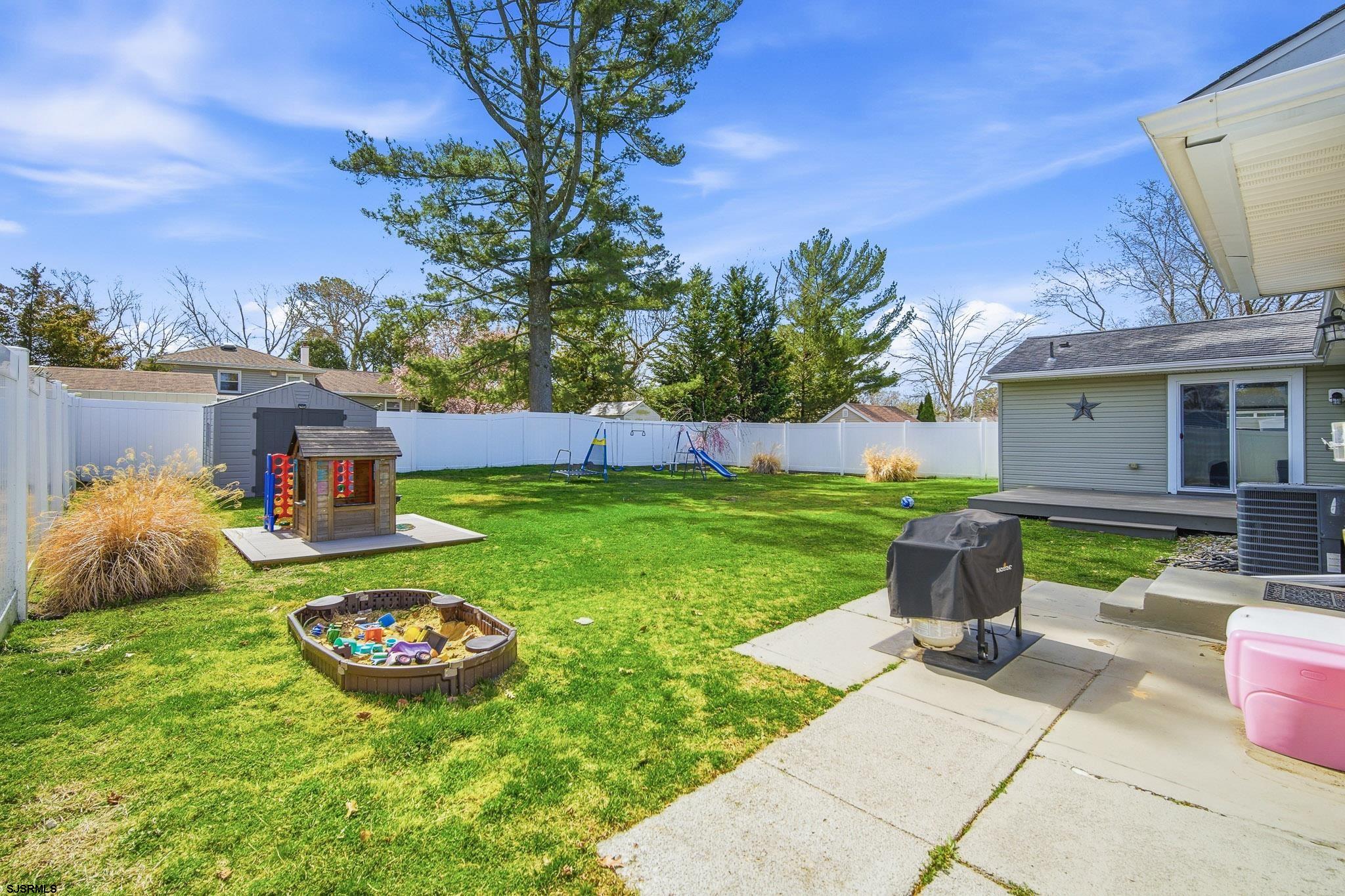 17 Princeton Road Somers Point, NJ 08244 - Photo 6 of 24