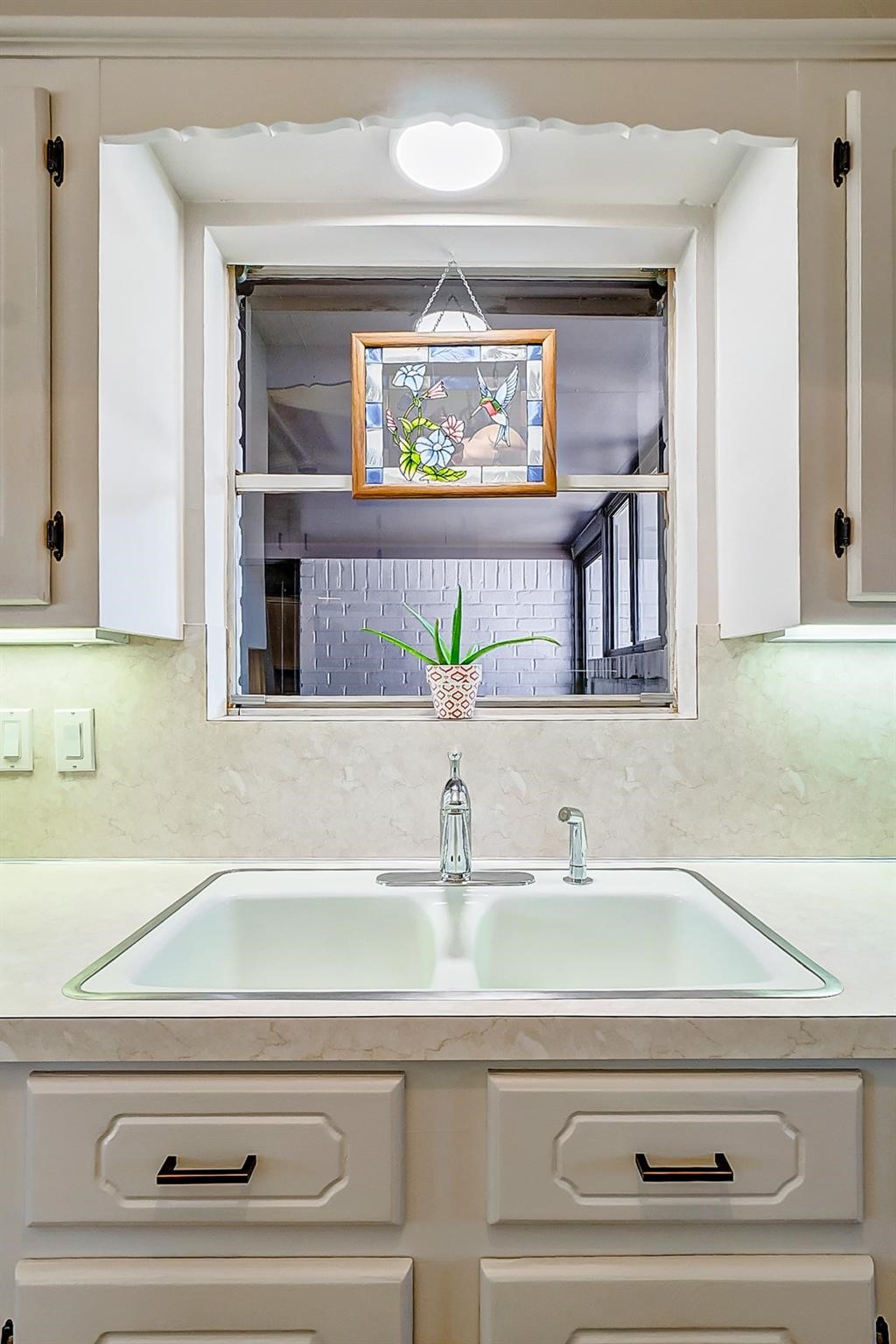 9218 Hammerly Boulevard Houston, TX 77080 - Photo 16 of 40 a close view of sink and tap
