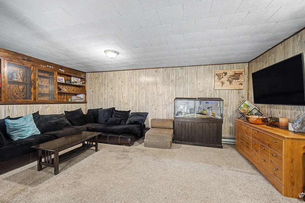 119 Dennison Cross Road Southbridge, MA 01550 - Photo 15 of 25