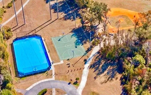 $425,000 | 5825 Hawkwood Court, Lithia, FL 33547