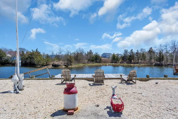 $375,000 | 413 Twin Lakes Boulevard, Little Egg Harbor, NJ 08087
