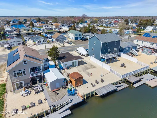 $375,000 | 413 Twin Lakes Boulevard, Little Egg Harbor, NJ 08087