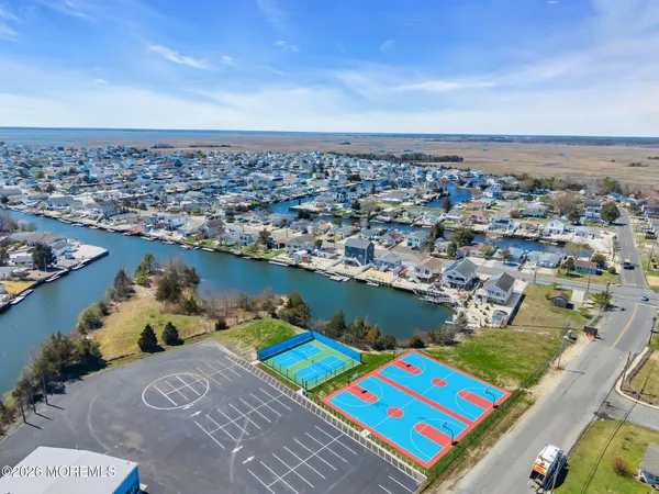 $375,000 | 413 Twin Lakes Boulevard, Little Egg Harbor, NJ 08087