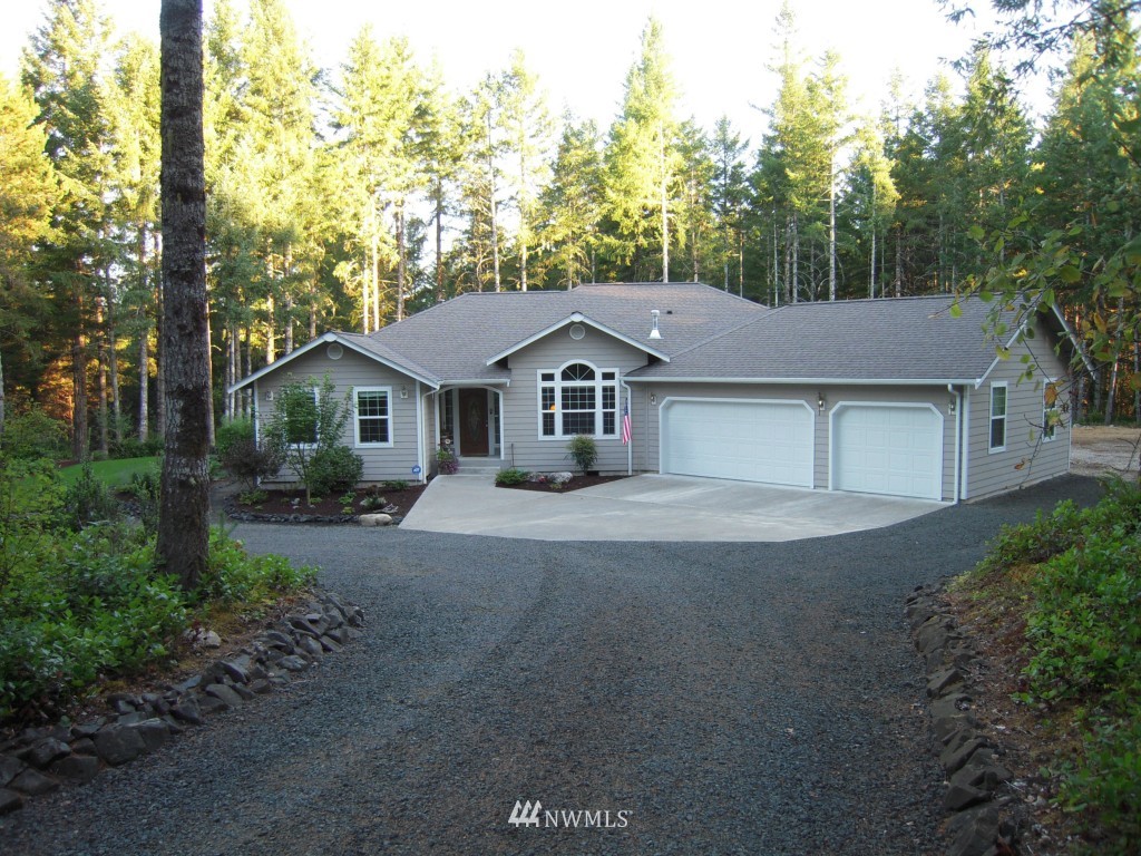 4110 East McReavy Road Union, WA 98592 - Photo 1 of 25 Gallery Image 1