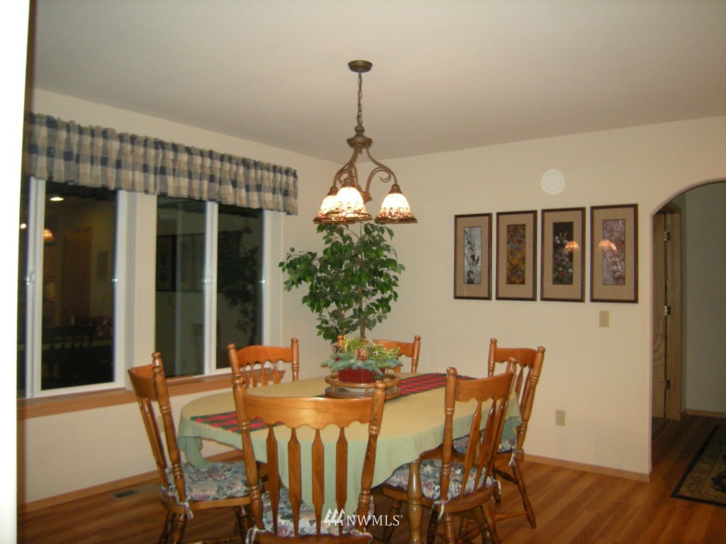 4110 East McReavy Road Union, WA 98592 - Photo 9 of 25 Gallery Image 9