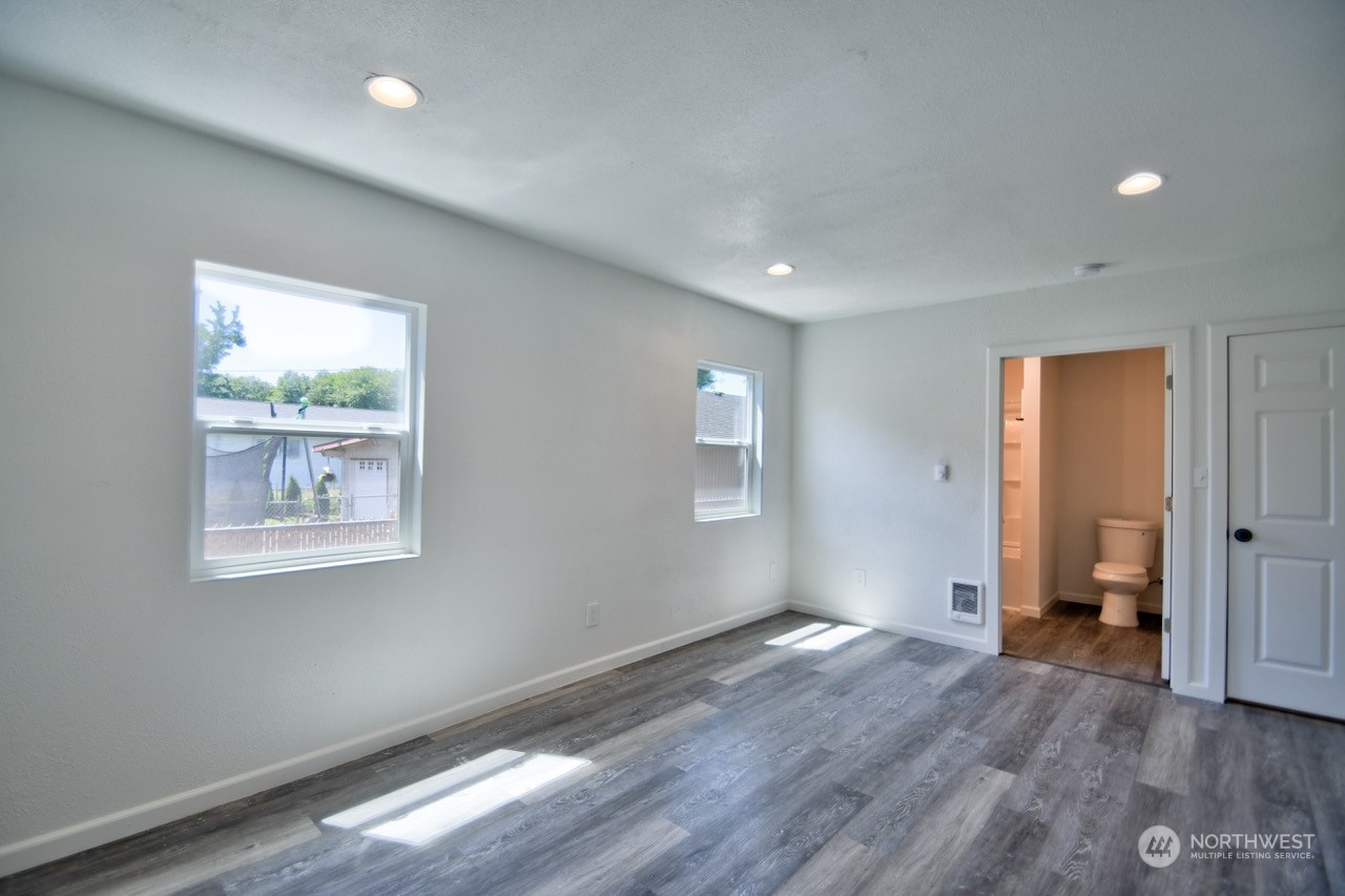 917 Calhoun Road Aberdeen, WA 98520 - Photo 20 of 37 Gallery Image 20