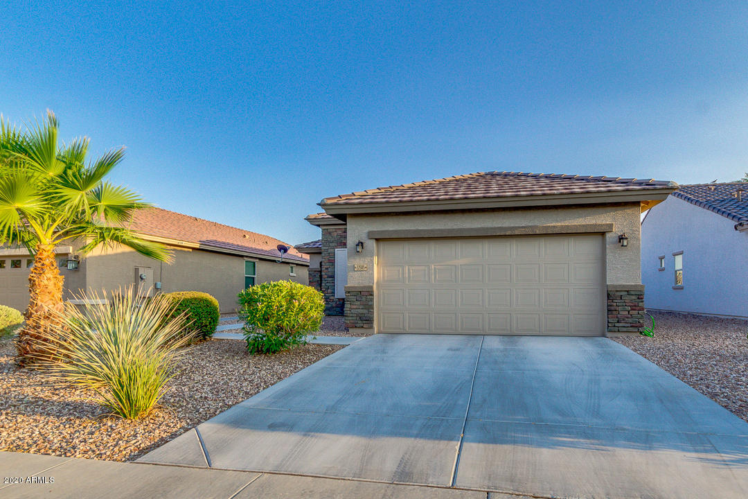 22585 West Moonlight Path Buckeye, AZ 85326 - Photo 17 of 49 08-Moonlight