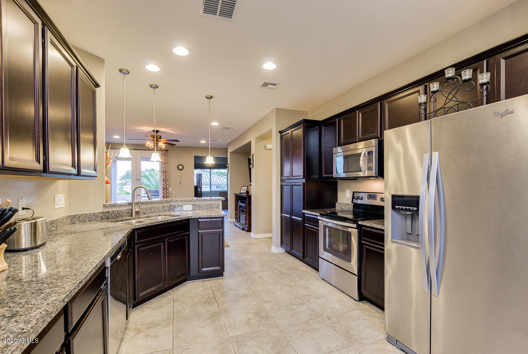 22585 West Moonlight Path Buckeye, AZ 85326 - Photo 23 of 49 15-Moonlight