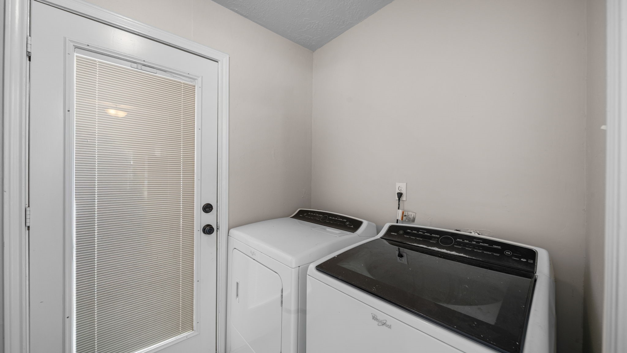 9631 Crail Drive Spring, TX 77379 - Photo 16 of 29 Utility room in house