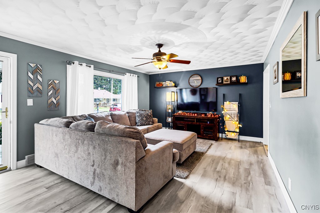 459 Euclid Road Utica, NY 13502 - Photo 11 of 29