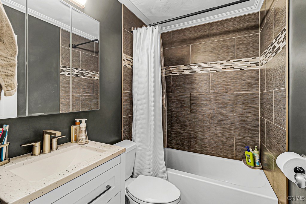 459 Euclid Road Utica, NY 13502 - Photo 14 of 29