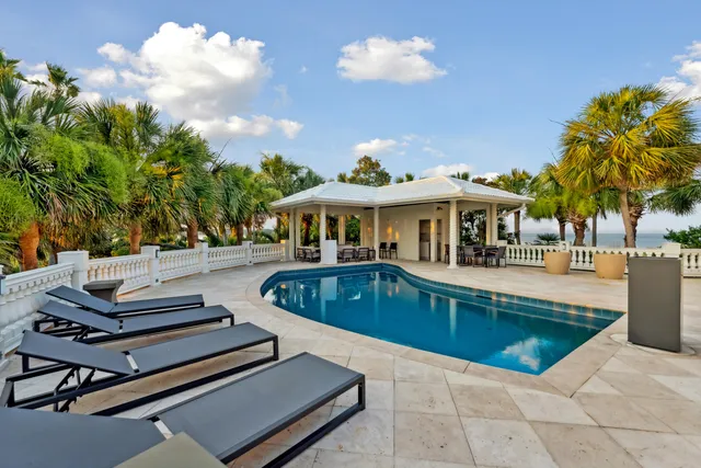 $7,995,000 | 61 Ocean Point Drive, Isle of Palms, SC 29451