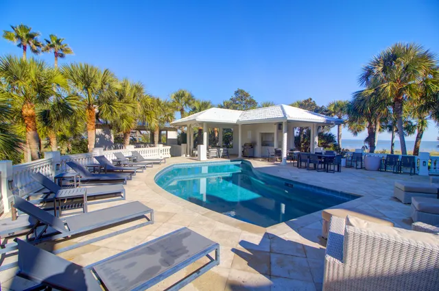 $7,995,000 | 61 Ocean Point Drive, Isle of Palms, SC 29451