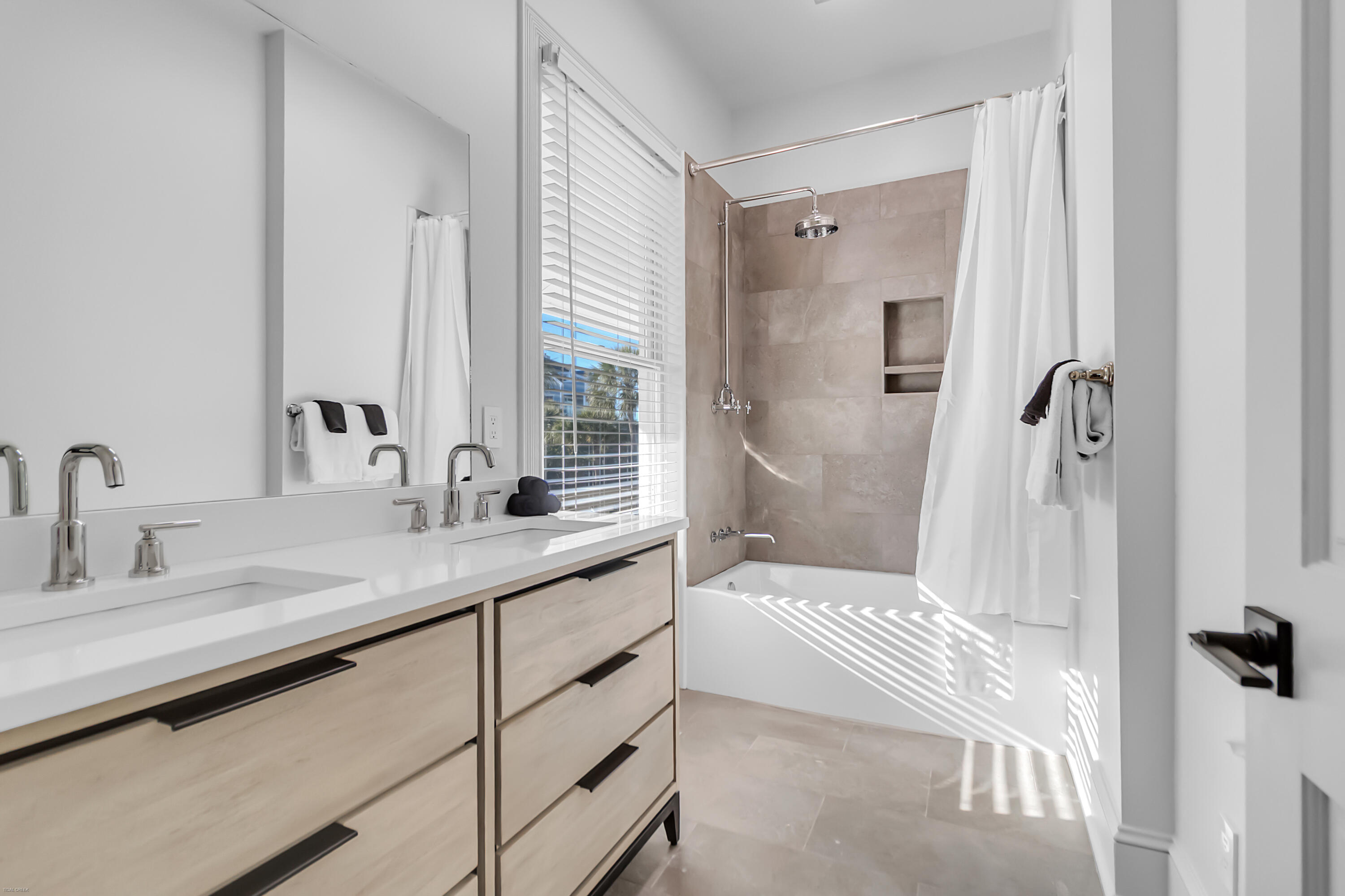 61 Ocean Point Drive Isle of Palms, SC 29451 - Photo 63 of 79 61OceanPointDr-40