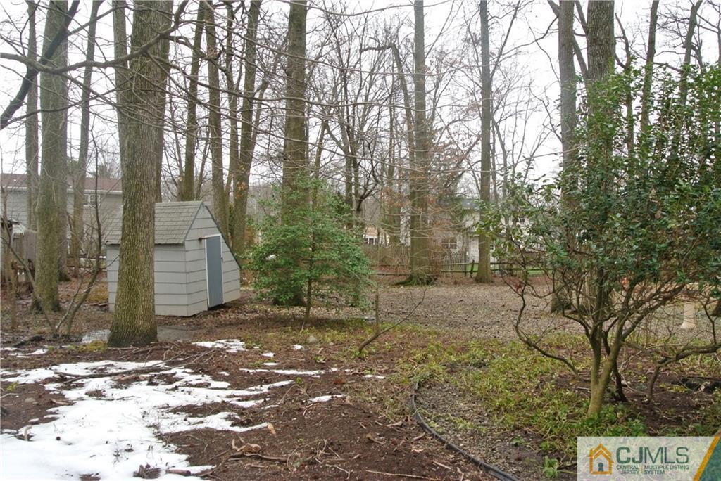 17 Woodruff Road Edison, NJ 08820 - Photo 24 of 25 a view of a outdoor space