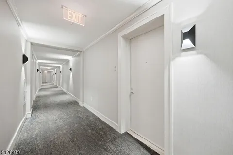 $789,000 | 40 West Park Place, Unit 304, Morristown, NJ 07960
