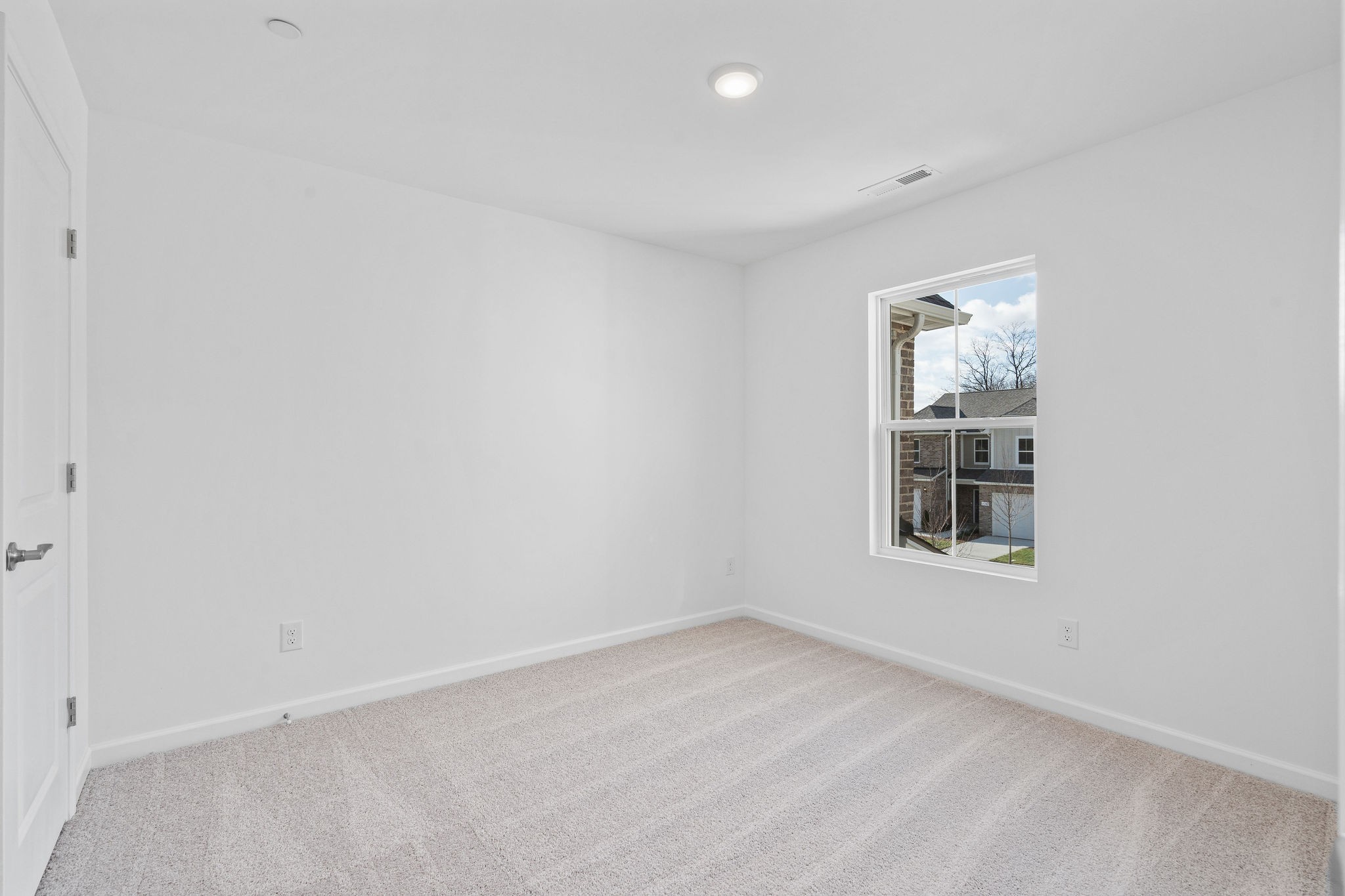 7124 Mapleside Lane Fairview, TN 37062 - Photo 19 of 30 an empty room with a window