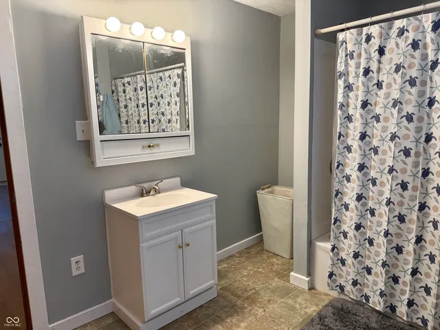 $129,900 | 501 4th Avenue, Terre Haute, IN 47807