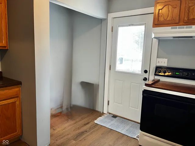 $129,900 | 501 4th Avenue, Terre Haute, IN 47807