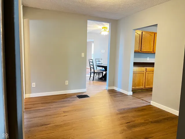 $129,900 | 501 4th Avenue, Terre Haute, IN 47807