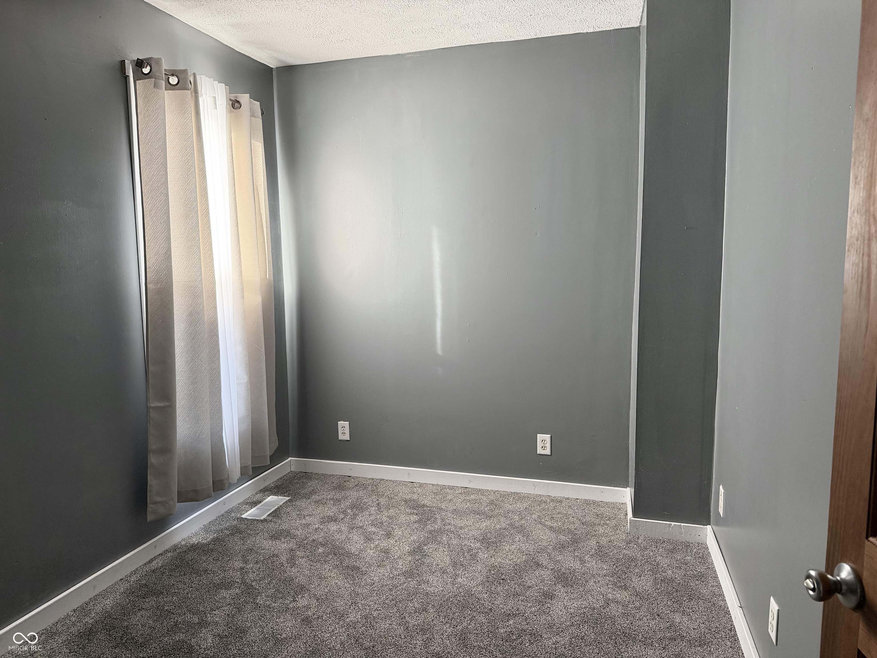 501 4th Avenue Terre Haute, IN 47807 - Photo 8 of 27