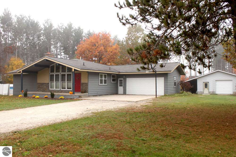 155 North Estates Road Gaylord, MI 49735 - Photo 1 of 25 1778121.JPG