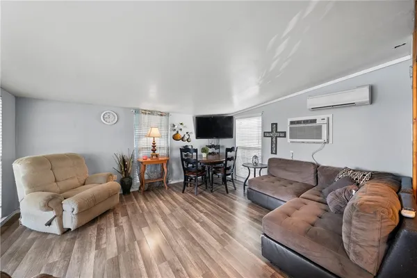 $418,000 | 12912 Spring Valley Road, Moody, TX 76557