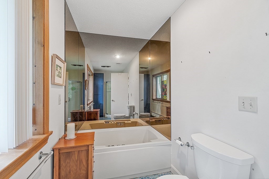 12 Jacobs Landing Danvers, MA 01923 - Photo 15 of 42